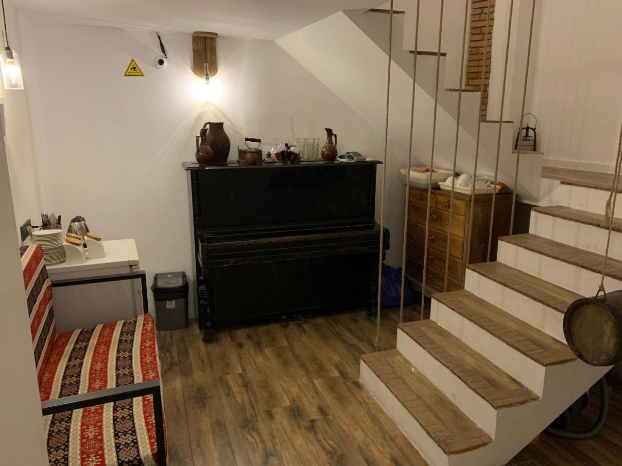 Hotel Baratashvili 12 第比利斯 外观 照片