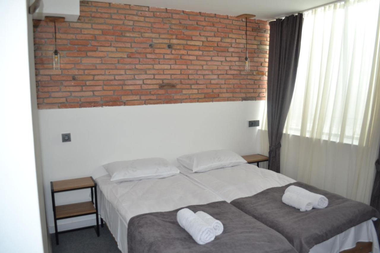 Hotel Baratashvili 12 第比利斯 外观 照片