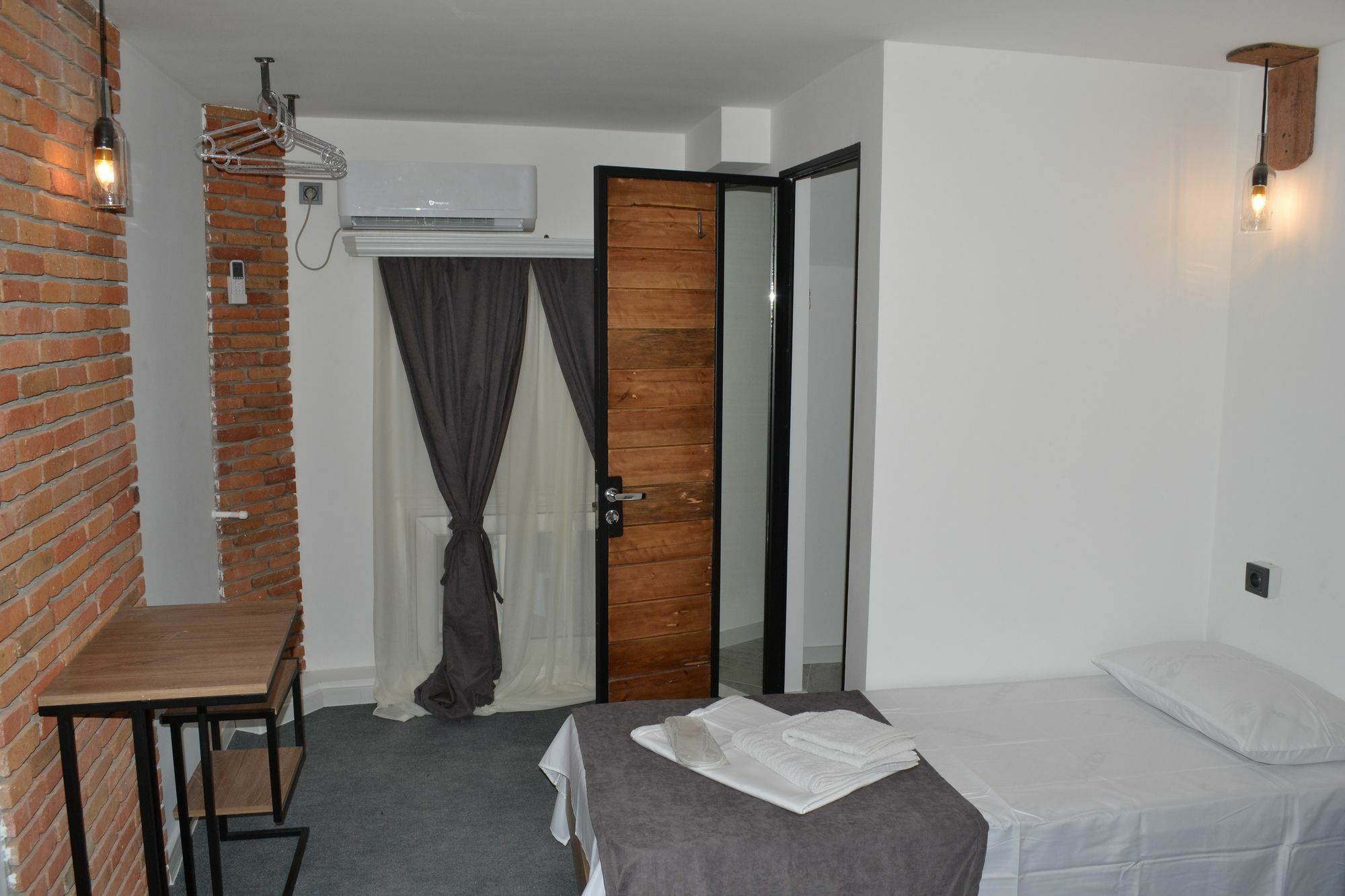Hotel Baratashvili 12 第比利斯 外观 照片